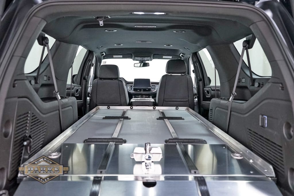 Industrial First Call Vehicle Floor with Rollers – Suburban